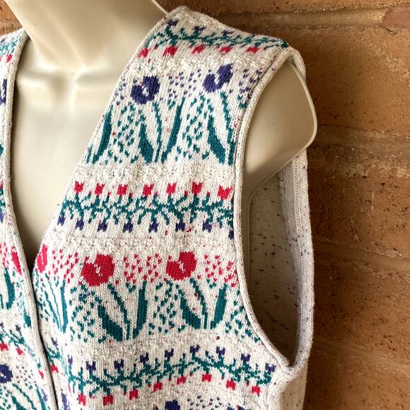Northern Reflections Knit Sweater Vest Button Up Confetti Striped Floral Tulips - Picture 5 of 8